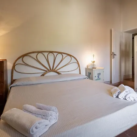 La Tana Della Volpe Apartment *